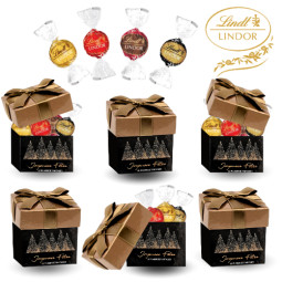 6 petites boites or...